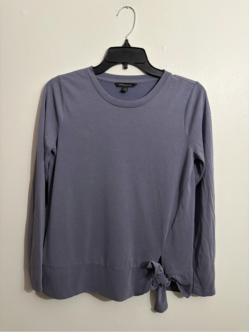 Banana Republic Long Sleeve Tie-Hem Top in Dusty Blue